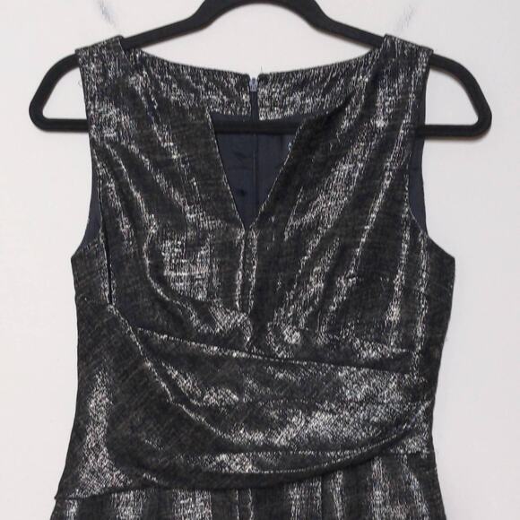 Adrianna Papell Sheath Dress Black Metallic Notch Neck Sleeveless Cocktail 4 - Picture 3 of 11